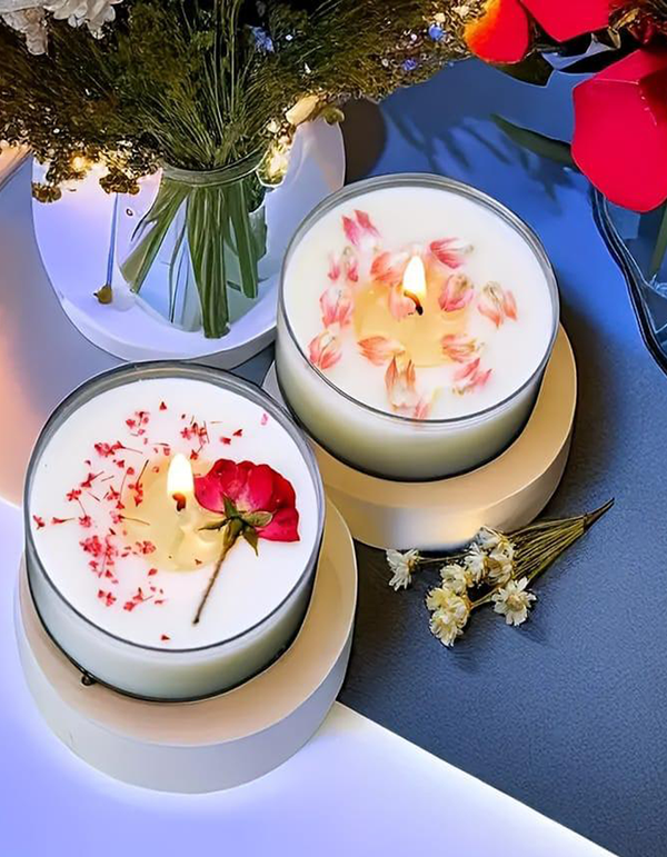 Artisan Scented Candle with Real Dried Flowers
