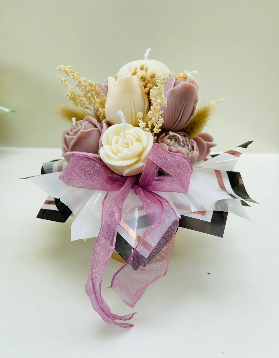 Rose Dew – Small Mauve & Cream Candle Bouquet
