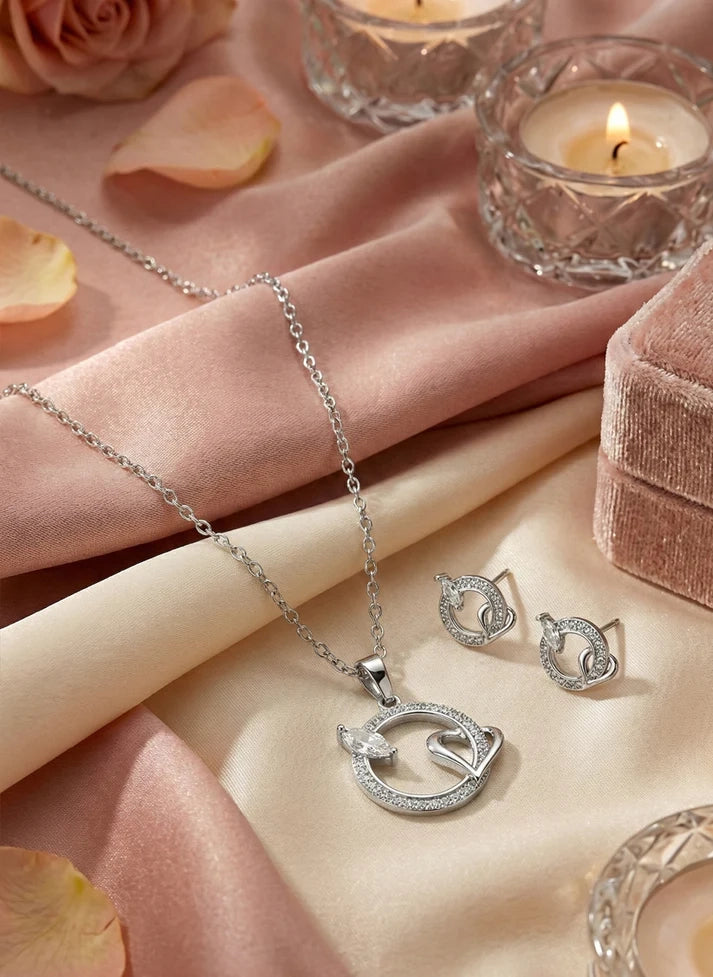 Sterling silver heart pendant necklace cubic zirconia crystal pavé Rose Dew Pakistan